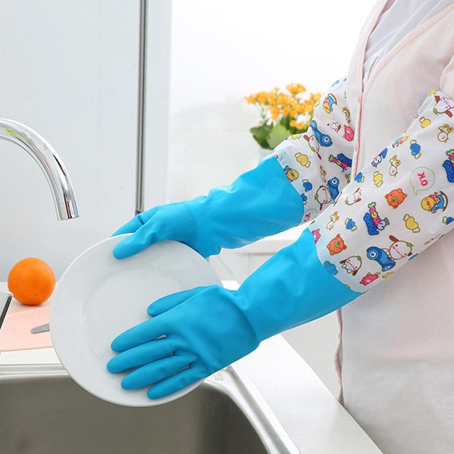 2 Pair Large Blue Gloves For Different Types Of Purposes Like Washing Utensils Gardening And Cleaning Toilet Etc.