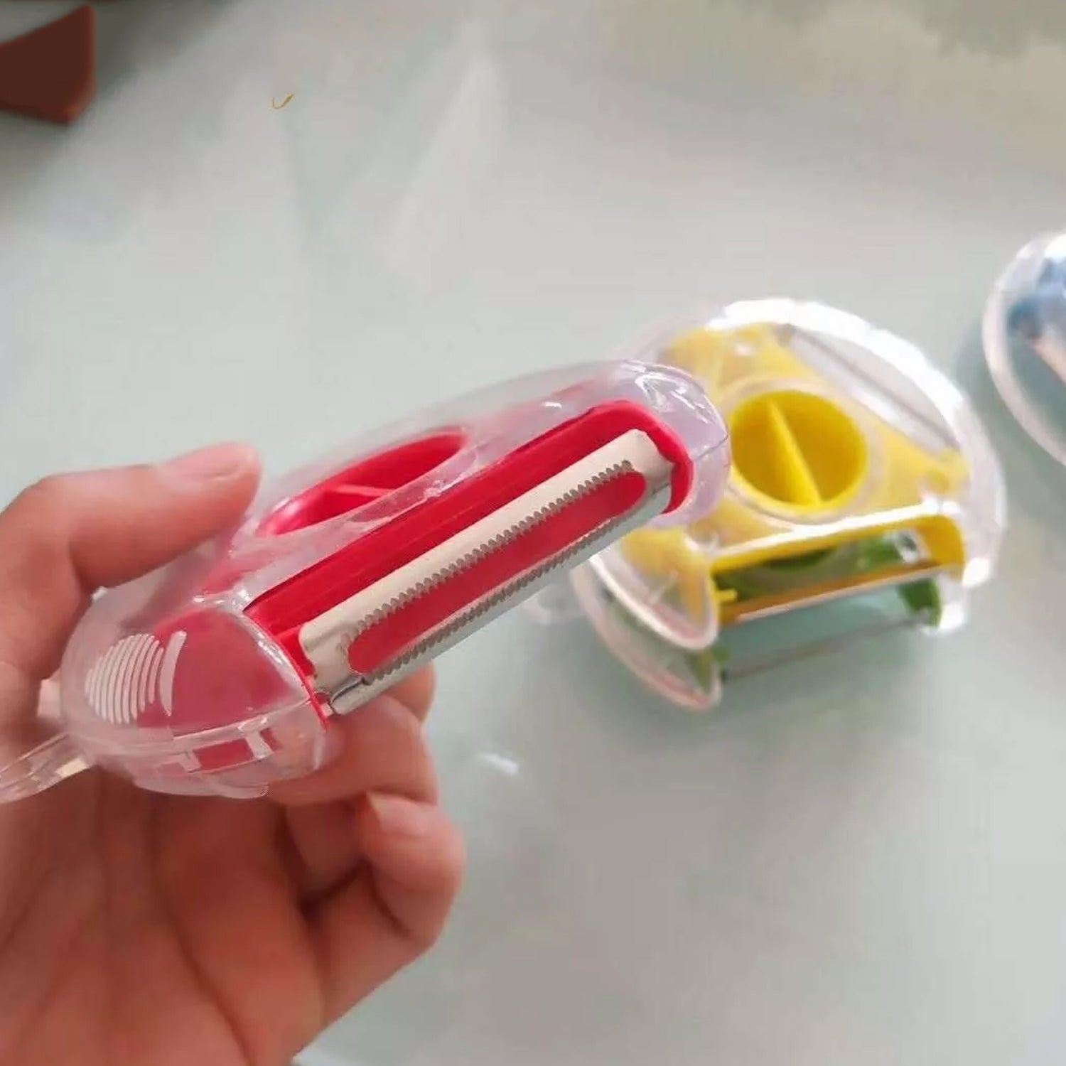 Round Planer Peeler And Cutter Vegetable Slicer Kitchen Tool.