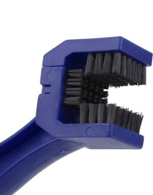 5796