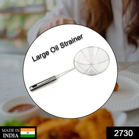 Large Oil Strainer To Get Perfect Fried Food Stuffs Easily Without Any Problem And Damage.