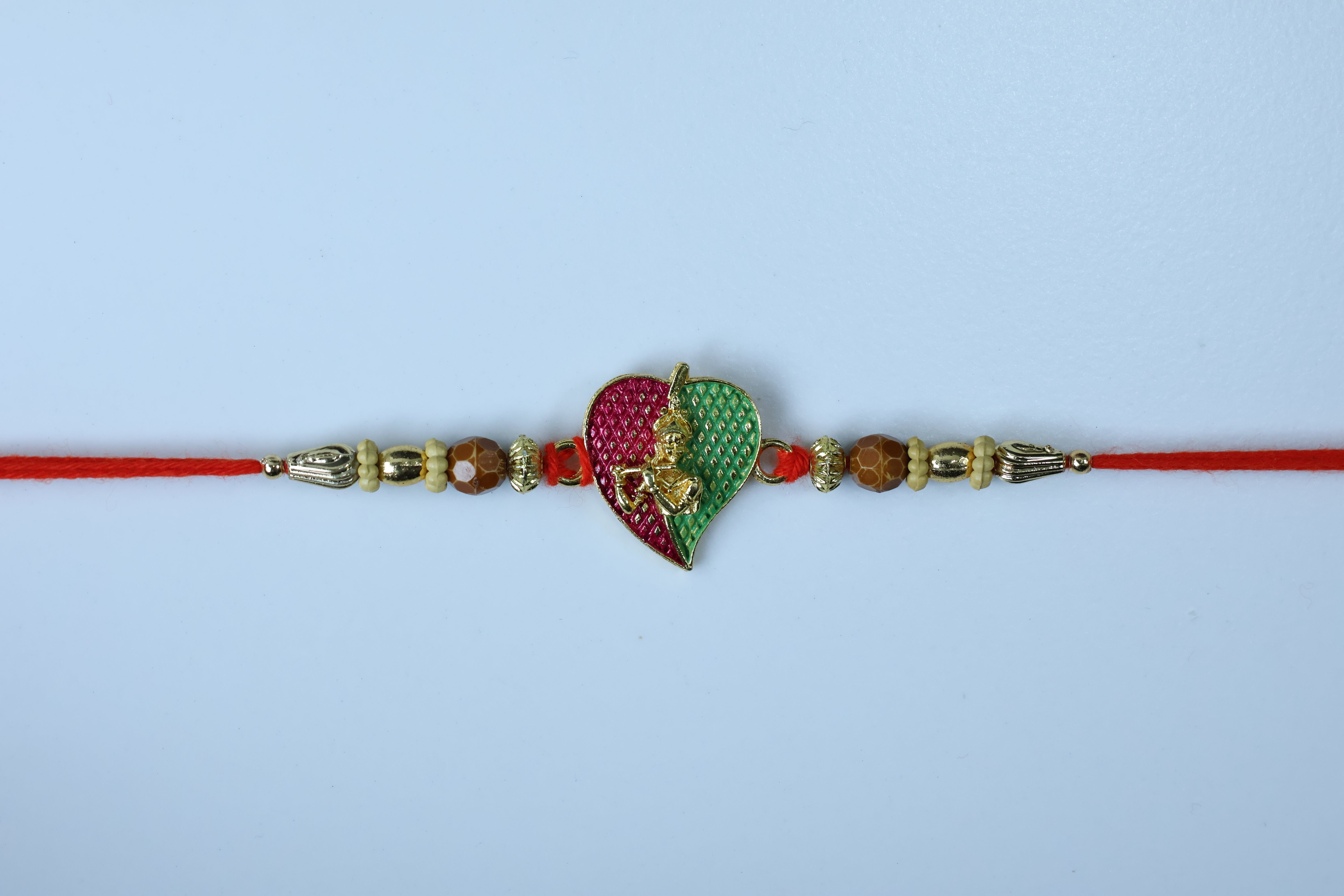 Rakhi 677