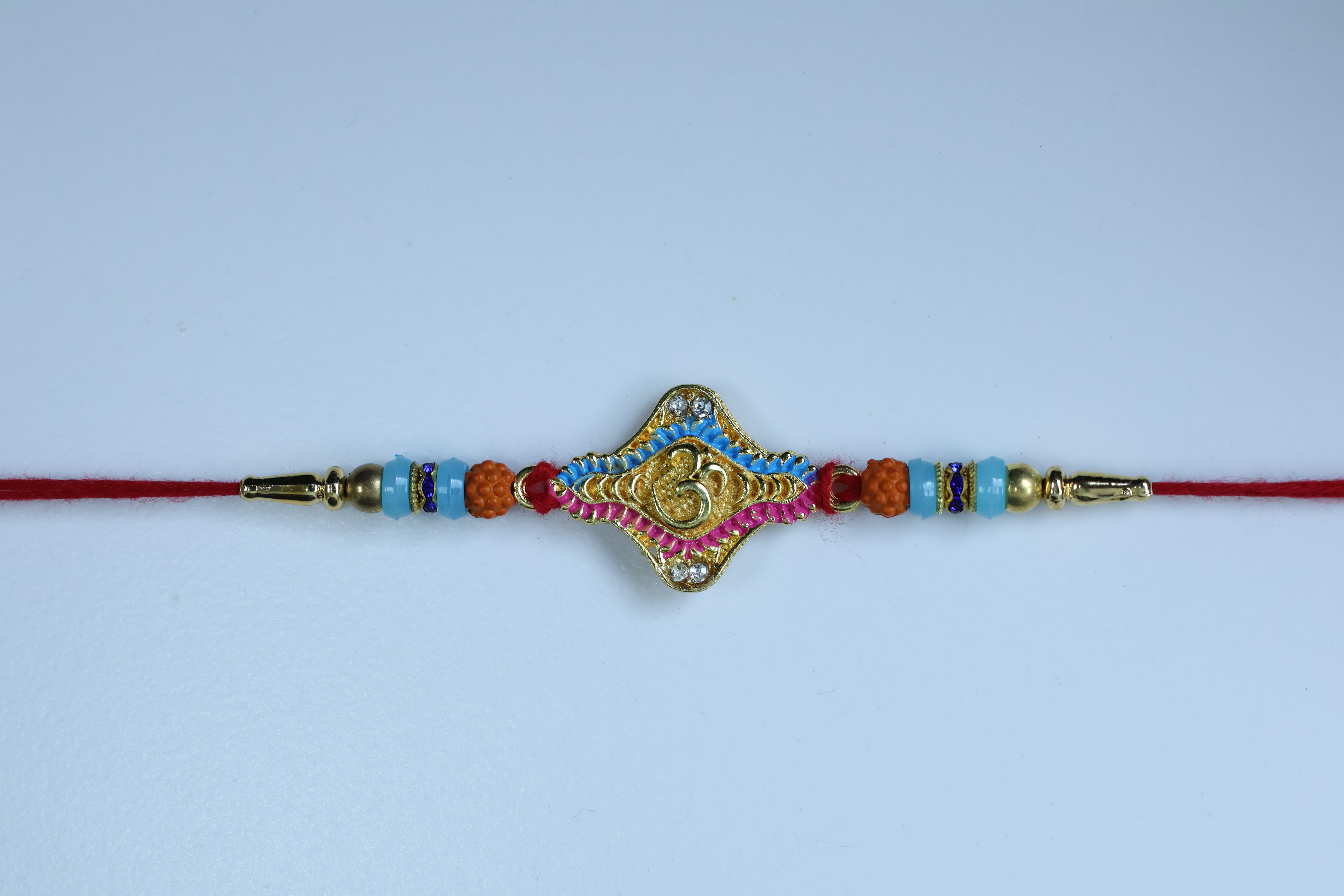 Rakhi 670